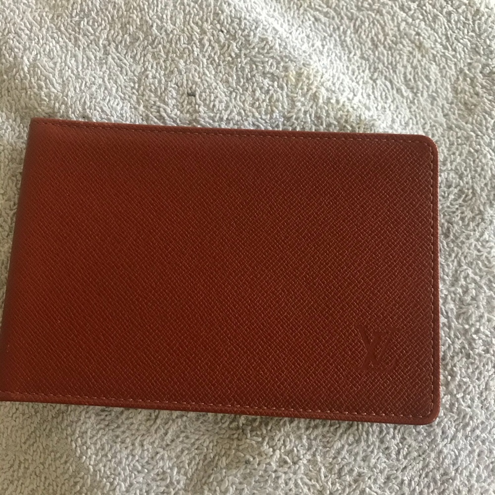 Authentic bifold LouisVuitton ID storage